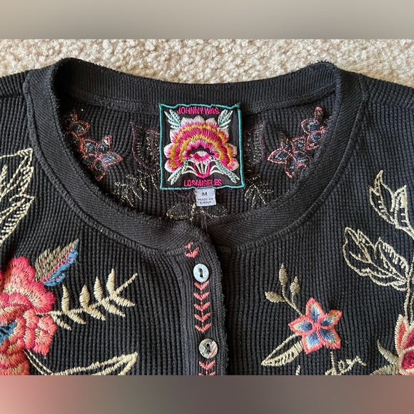 Johnny Was Taline M Floral Heavily Embroidered Thermal Black Cotton Henley Top - Picture 7 of 16